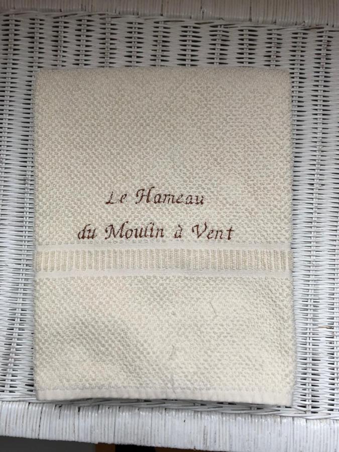 Hotel Le Hameau Du Moulin A Vent Saint-Avertin Exterior foto